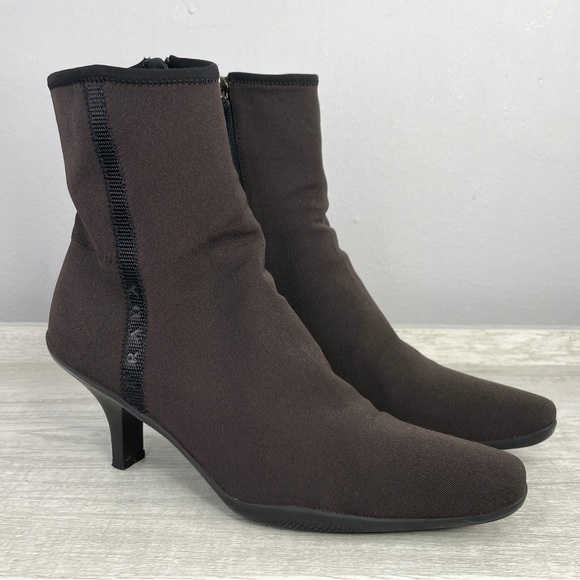 PRADA Donna brown microfiber pointed toe kitten heel ankle boots size 5.5 - Picture 16 of 16
